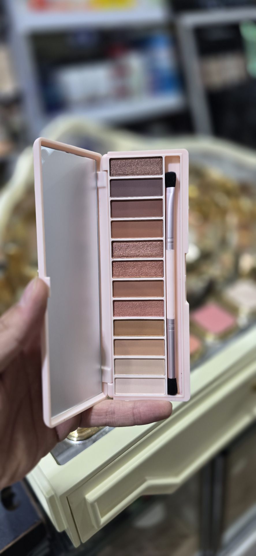 پالت بورگاندی شیگلم Sheglam burgundy palette