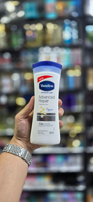 لوسیون بدن نرم کننده 72 ساعته مدل Advanced Repair